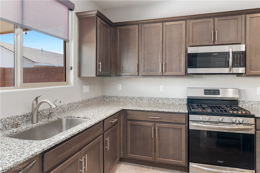 2091 Hunt Woods Court, Laughlin, Nevada image 13