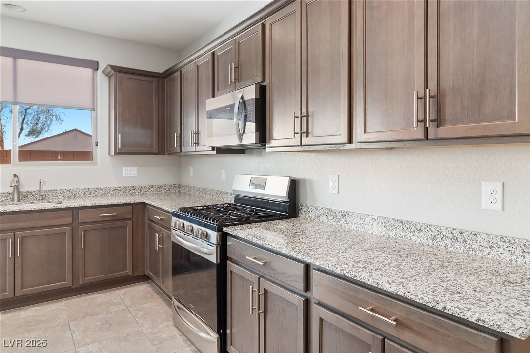 2091 Hunt Woods Court, Laughlin, Nevada image 15