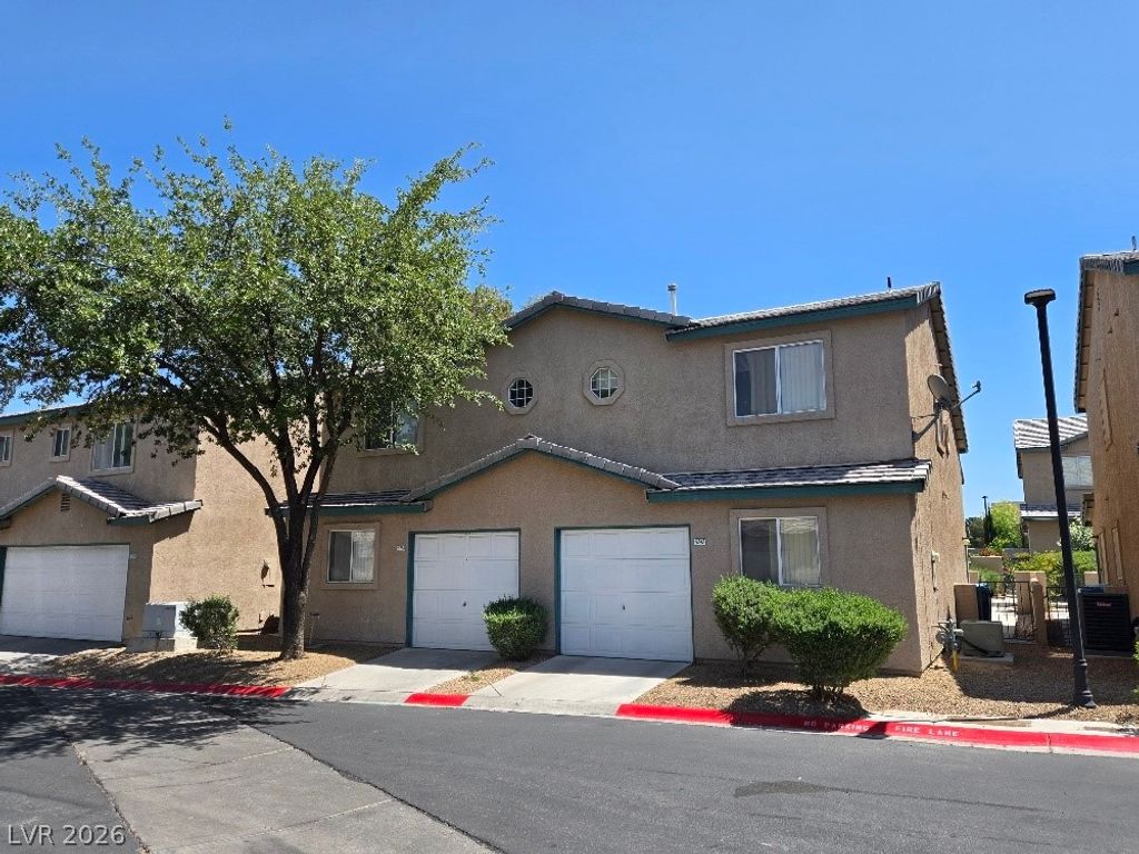 Photo of 5238 Souvenir Lane, Las Vegas, NV 89118 (MLS # 2776193)