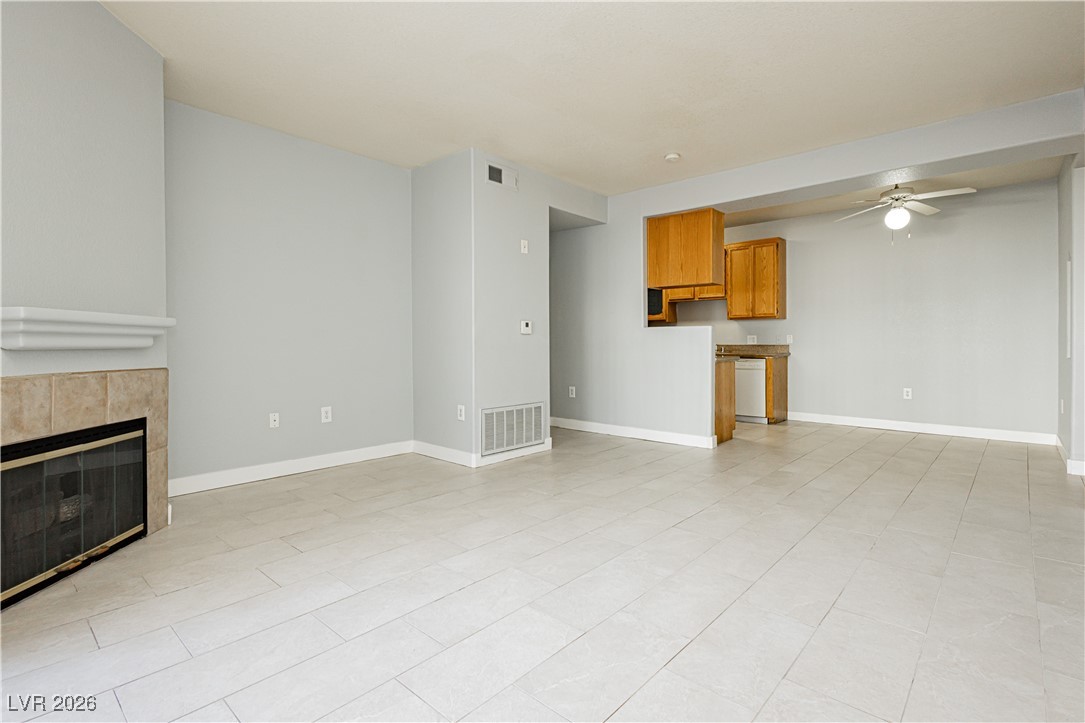 3318 DECATUR Boulevard 1082