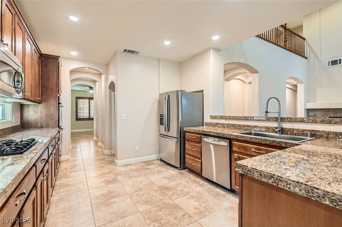 368 Misty Moonlight Street, Henderson, Nevada image 12