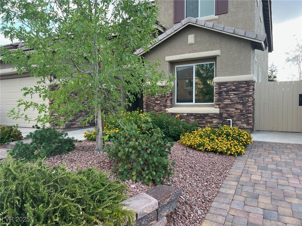 368 Misty Moonlight Street, Henderson, Nevada image 4