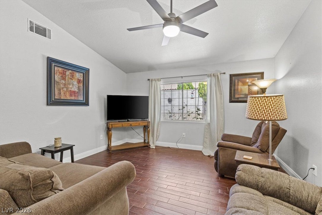 1228 Autumn Ridge Circle