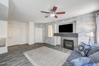 1713 Queen Victoria Street 104