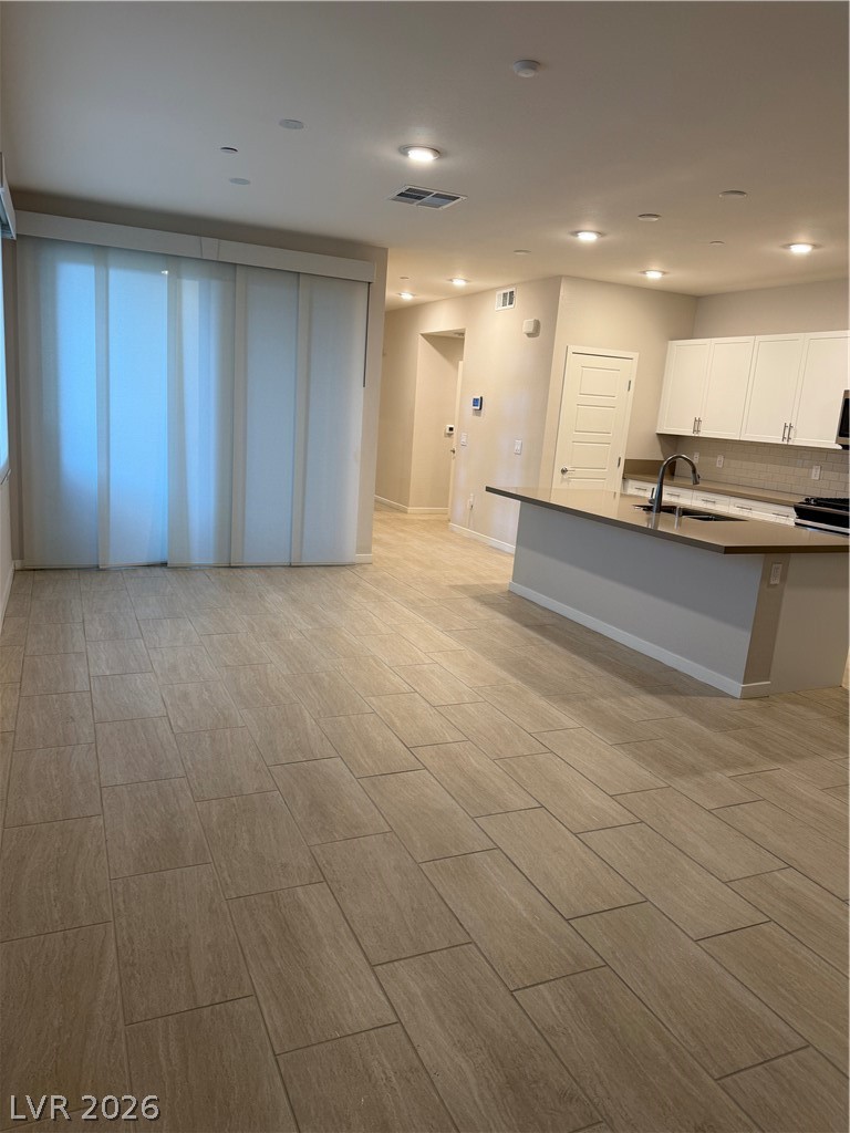 11429 Rain Canyon Avenue 102