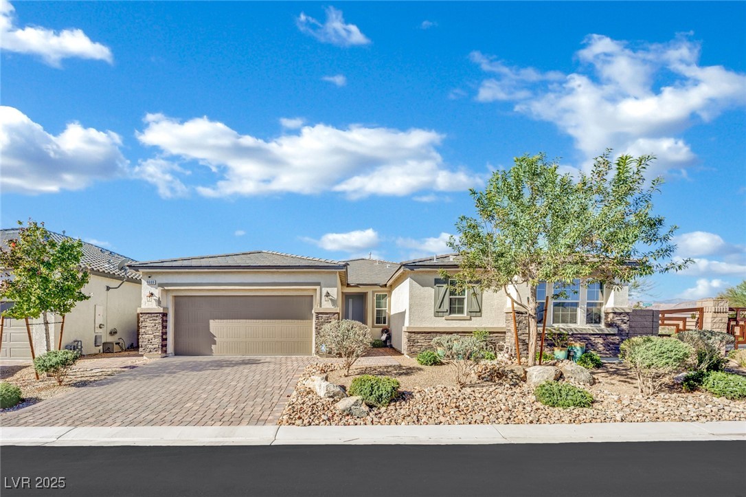 9609 Lexington Arch Street