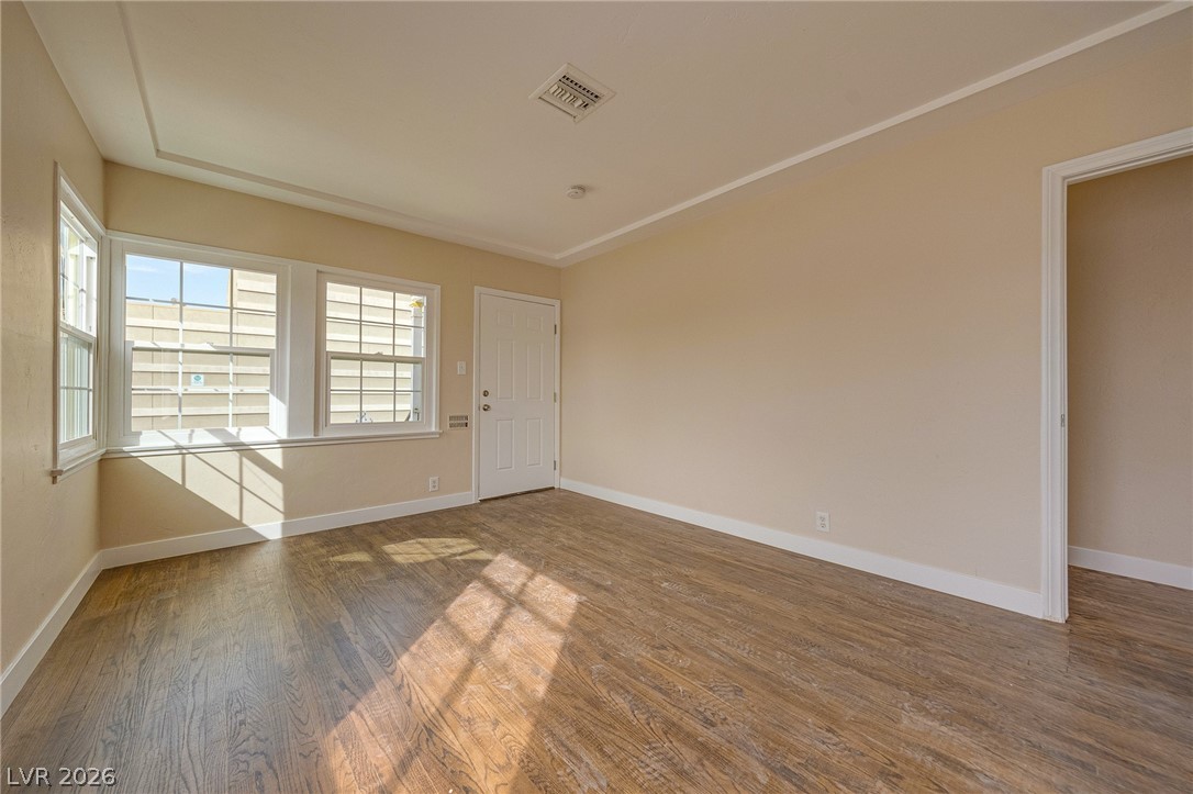 914 S 4th Street 2