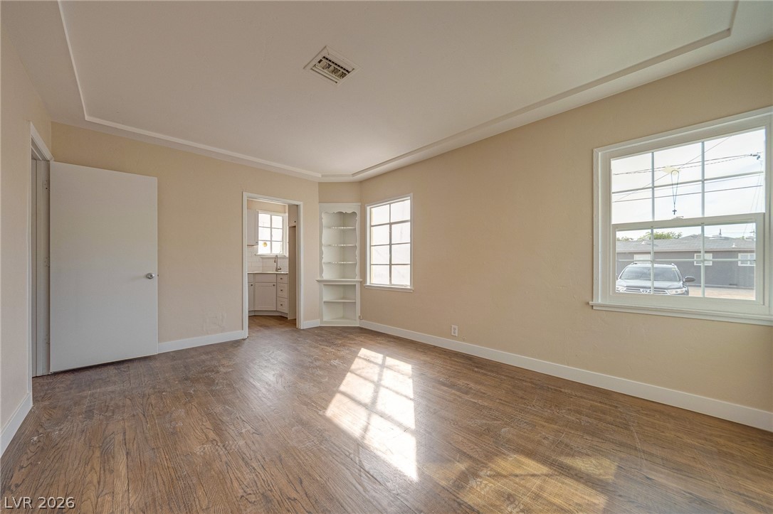 914 S 4th Street 2