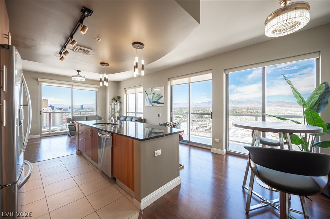 200 W Sahara Avenue 3401