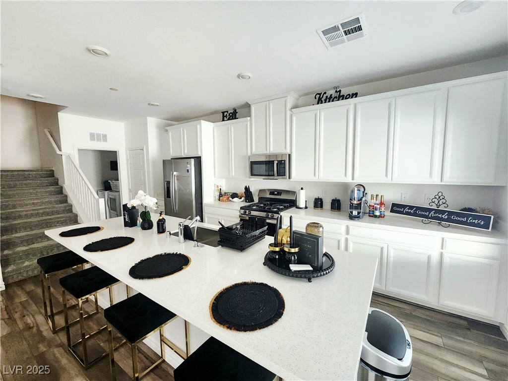 Las Vegas, Nevada 89131, United States, 3 Bedrooms Bedrooms, ,2 BathroomsBathrooms,Residential,Active,179019