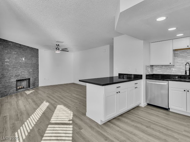 Las Vegas, Nevada 89128, United States, 2 Bedrooms Bedrooms, ,2 BathroomsBathrooms,Residential,Active,7476