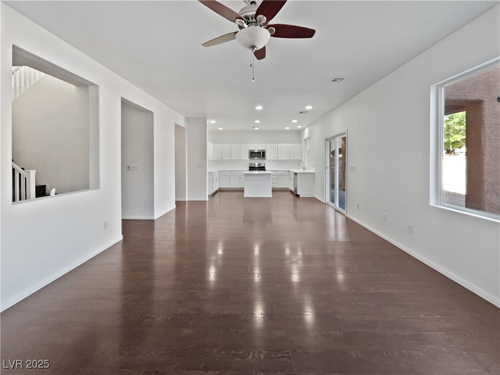4027 Blueberry Peak Lane, North Las Vegas, Nevada image 14