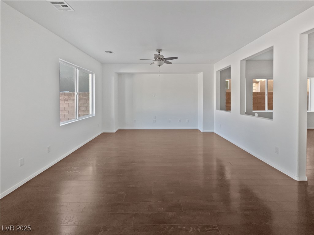 4027 Blueberry Peak Lane, North Las Vegas, Nevada image 13