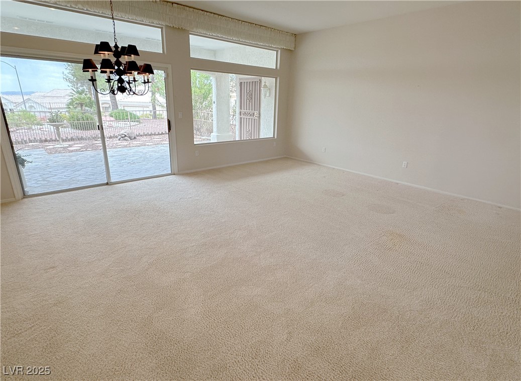 Properties 4 2524 Banora Point Drive