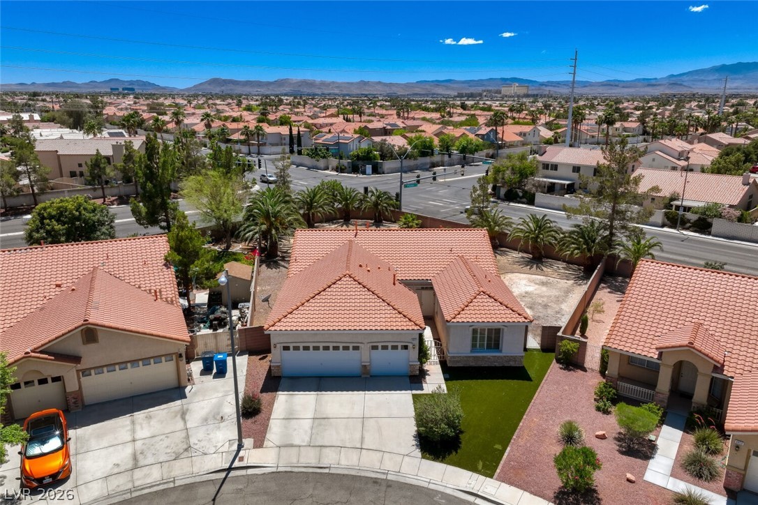 8869 Pheasant Valley Way