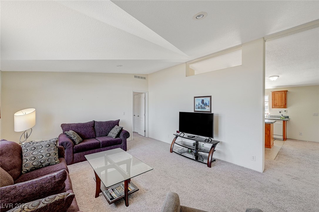 235 Tres Lobos Avenue, Overton, Nevada image 9