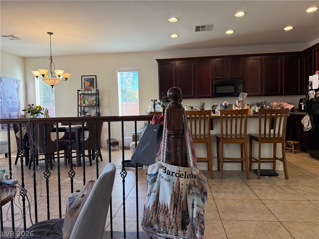 4004 Daydream Bend Street