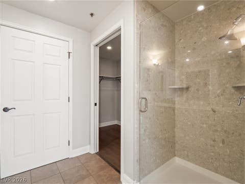 Tiny photo for 150 Las Vegas Boulevard #2512, Las Vegas, NV 89101 (MLS # 2785639)