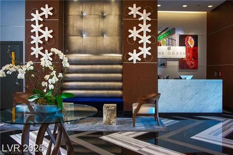 Tiny photo for 150 Las Vegas Boulevard #2512, Las Vegas, NV 89101 (MLS # 2785639)