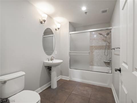 Tiny photo for 150 Las Vegas Boulevard #2512, Las Vegas, NV 89101 (MLS # 2785639)