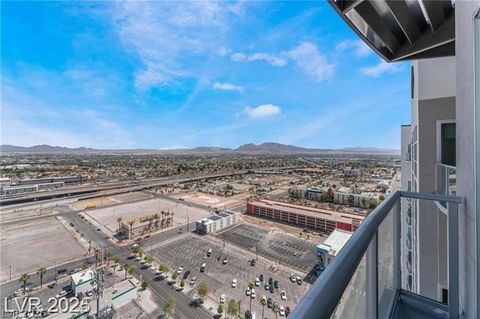 Tiny photo for 150 Las Vegas Boulevard #2512, Las Vegas, NV 89101 (MLS # 2785639)