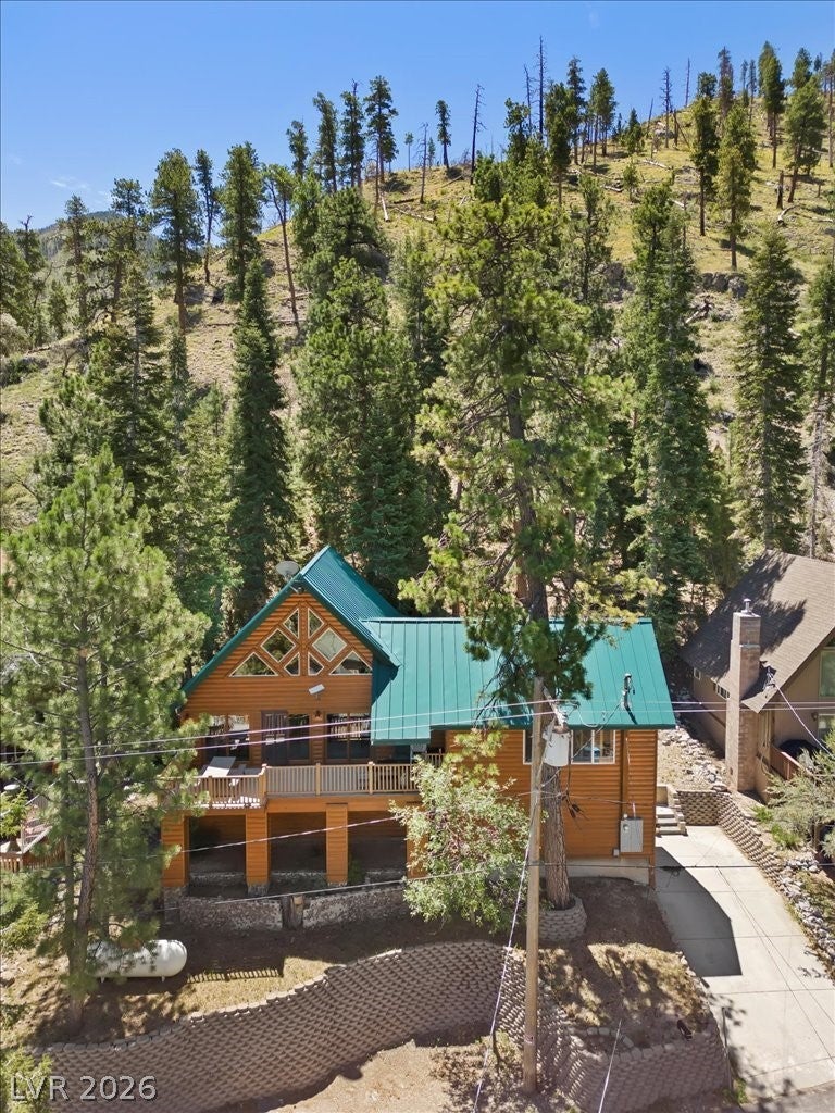 370 Alpine Way