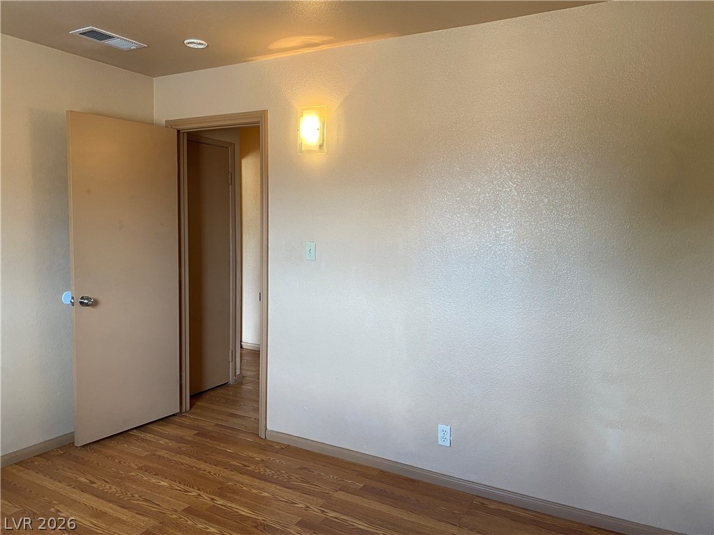 506 McKellar Circle 4