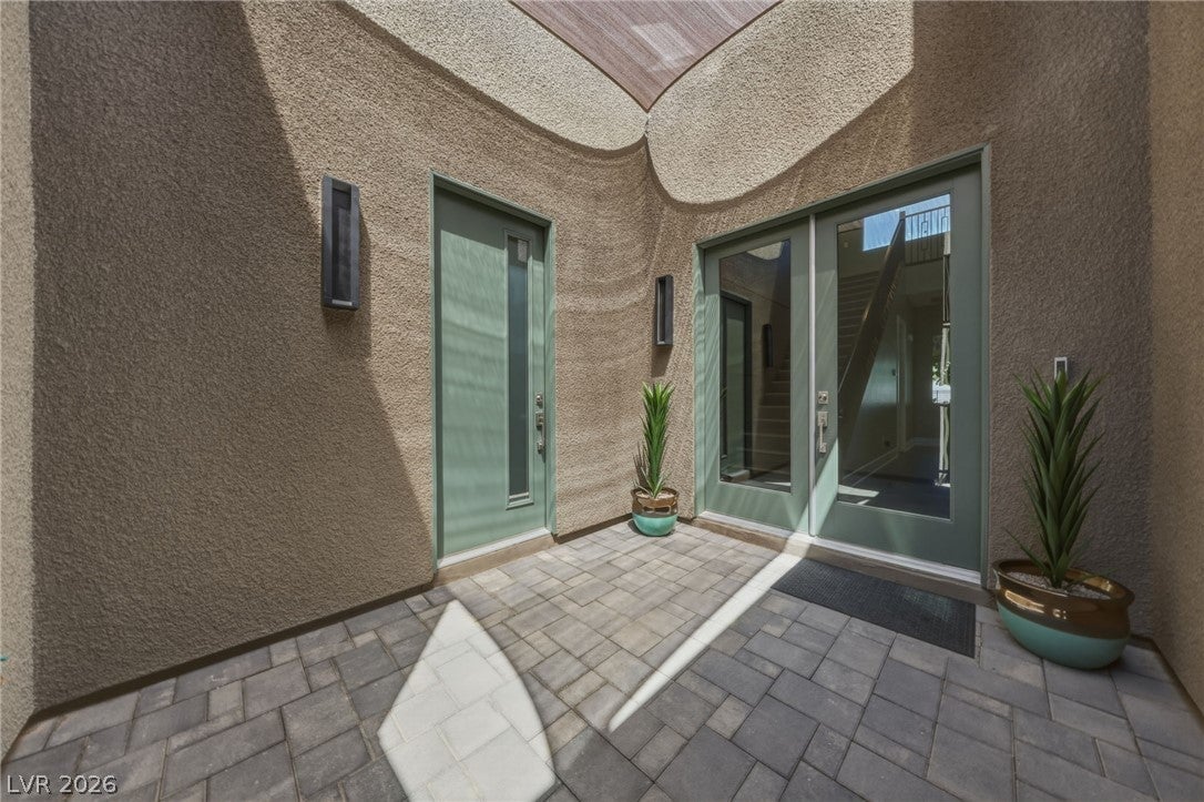 302 Shaded Canyon Drive
