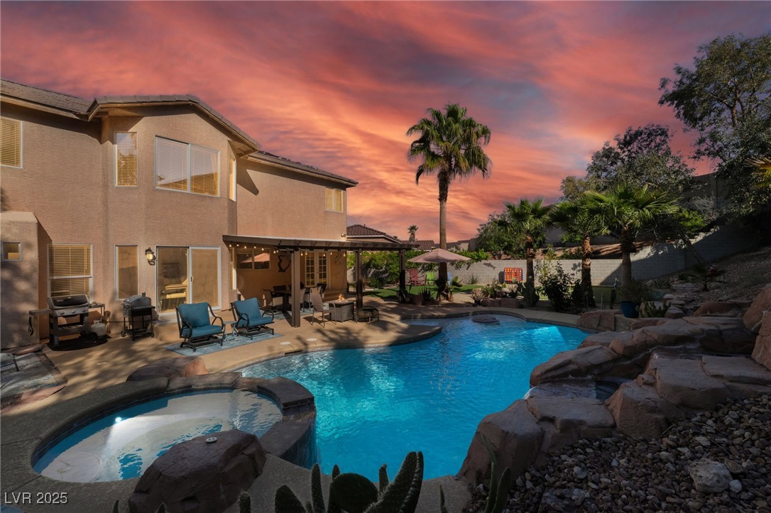 695 Orbiter Lane, Las Vegas, Nevada image 2