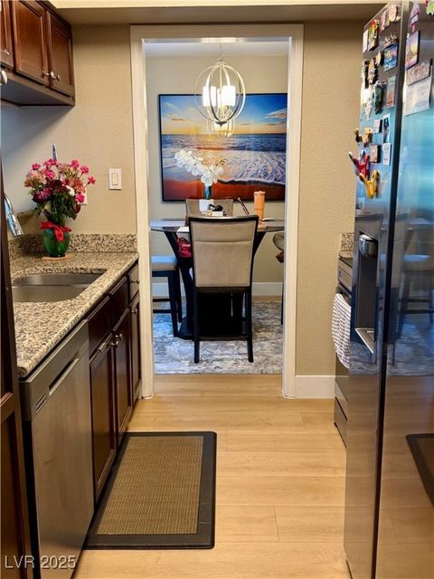 778 Oakmont Avenue 305 Las Vegas NV 89109