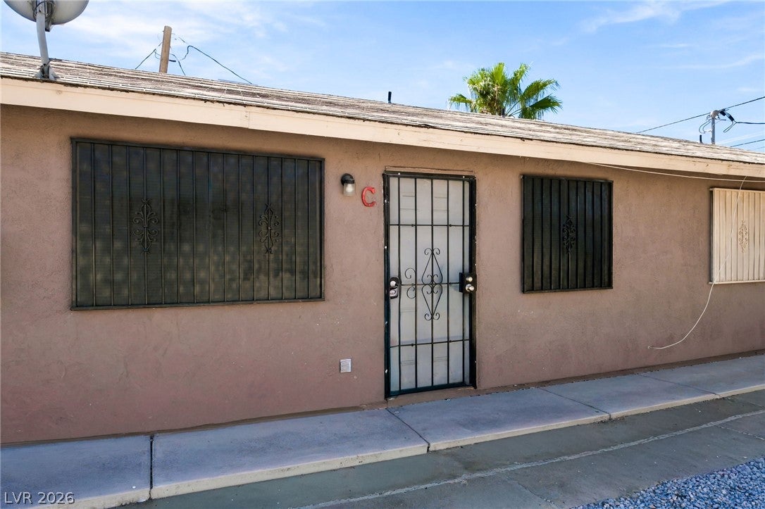2553 Ellis Street