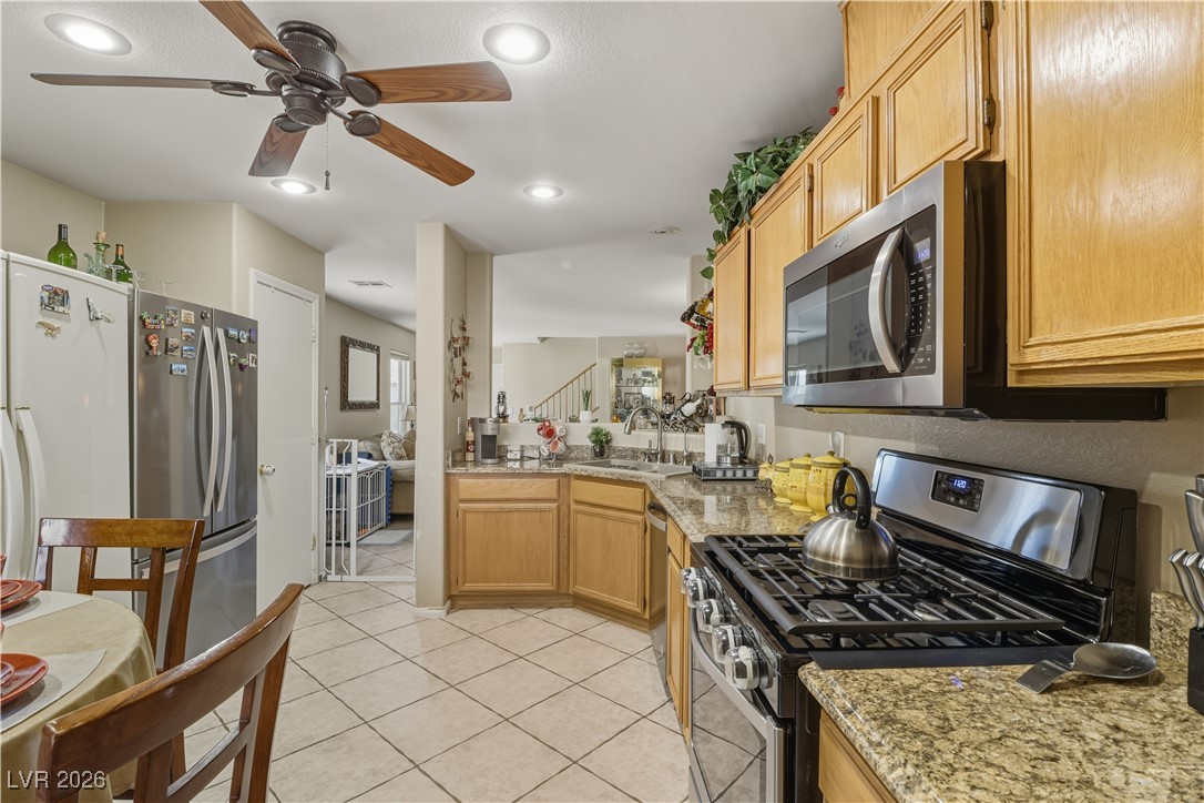 3512 Laguna Veneta Avenue