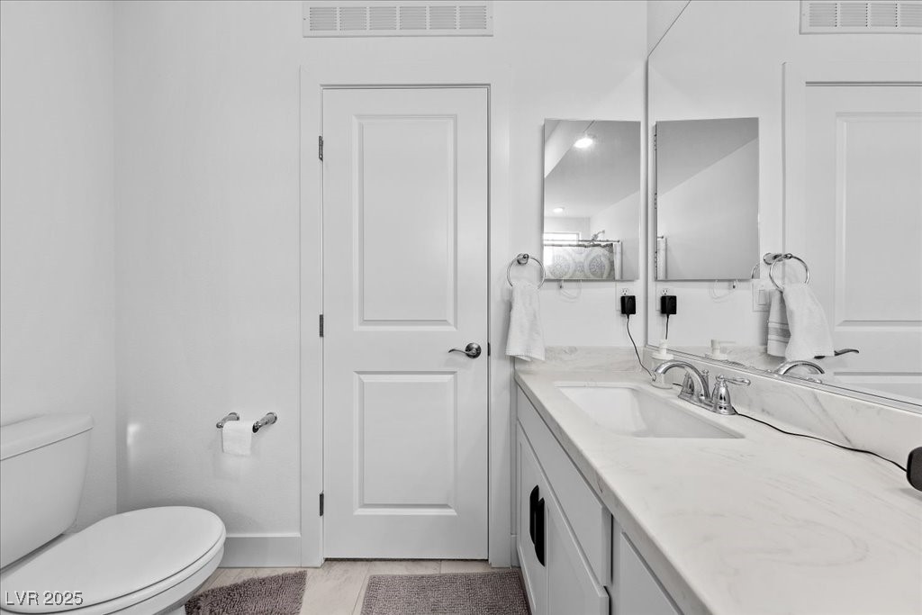 Las Vegas, Nevada 89141, United States, 4 Bedrooms Bedrooms, ,3 BathroomsBathrooms,Residential,Active,251456