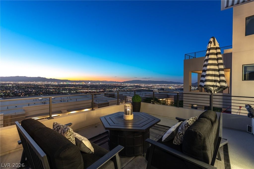 Photo of 426 Tranquil Peak Court, Henderson, NV 89012 (MLS # 2773697)