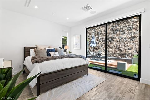 Tiny photo for 426 Tranquil Peak Court, Henderson, NV 89012 (MLS # 2773697)