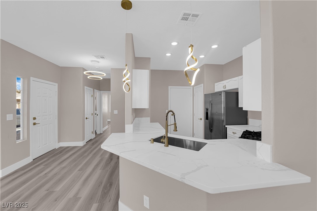 999 Country Skies Avenue