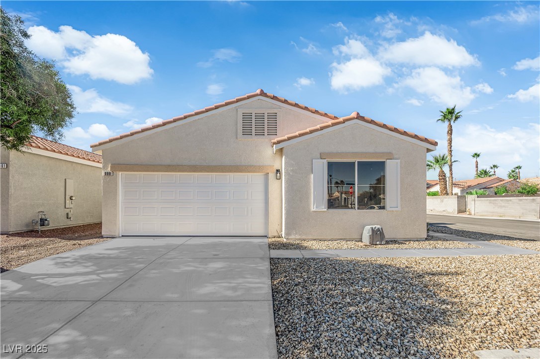 999 Country Skies Avenue