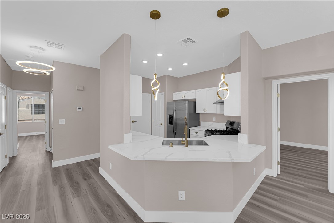 999 Country Skies Avenue