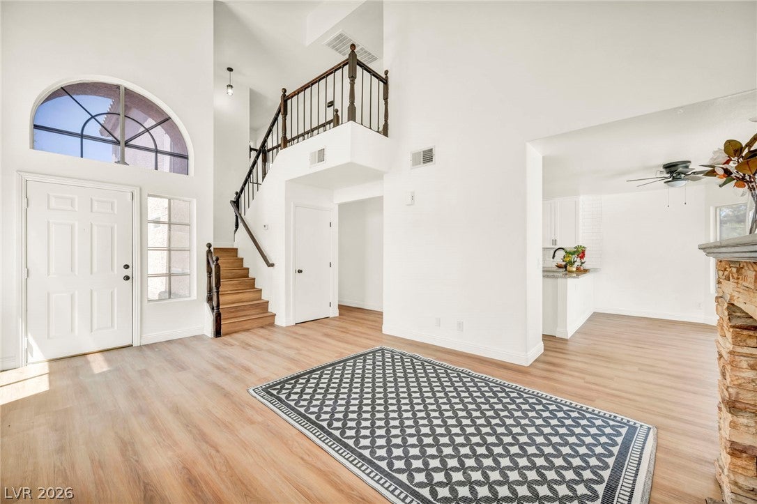 5322 Sandstone Drive