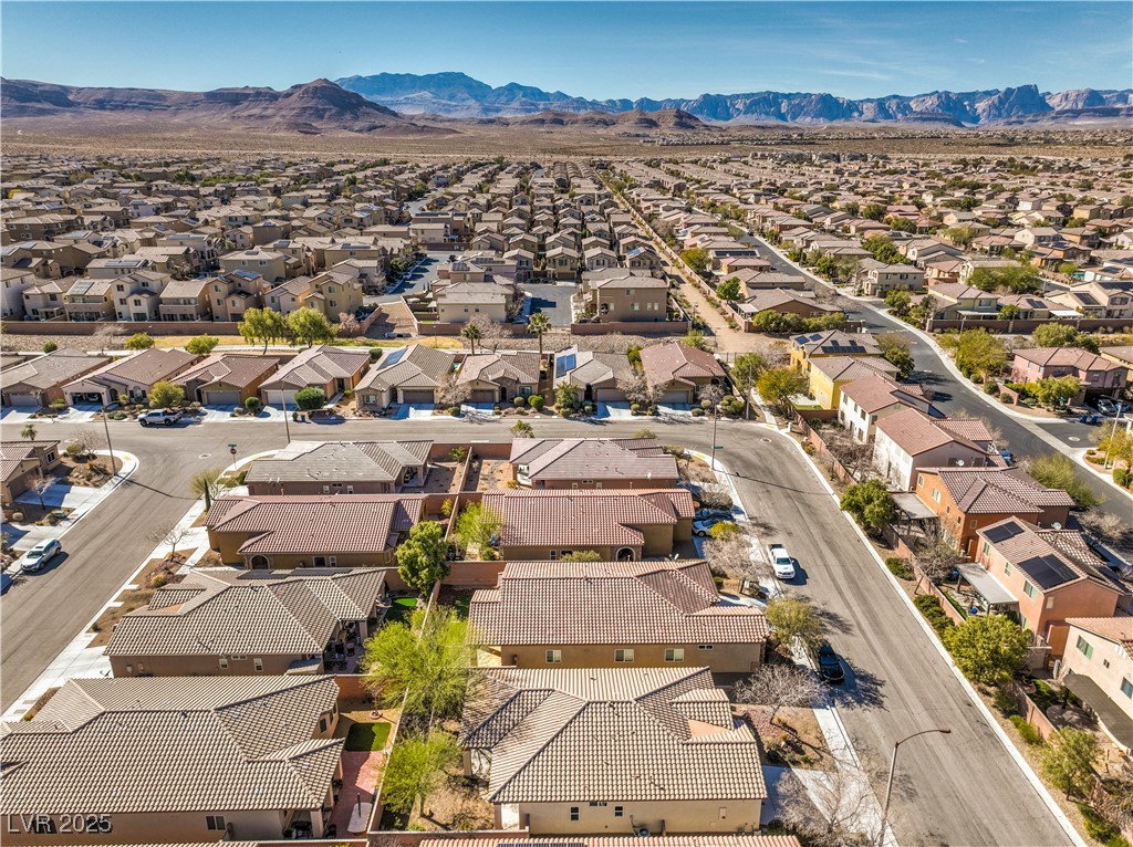 7315 Summer Air Avenue, Las Vegas, Nevada image 35