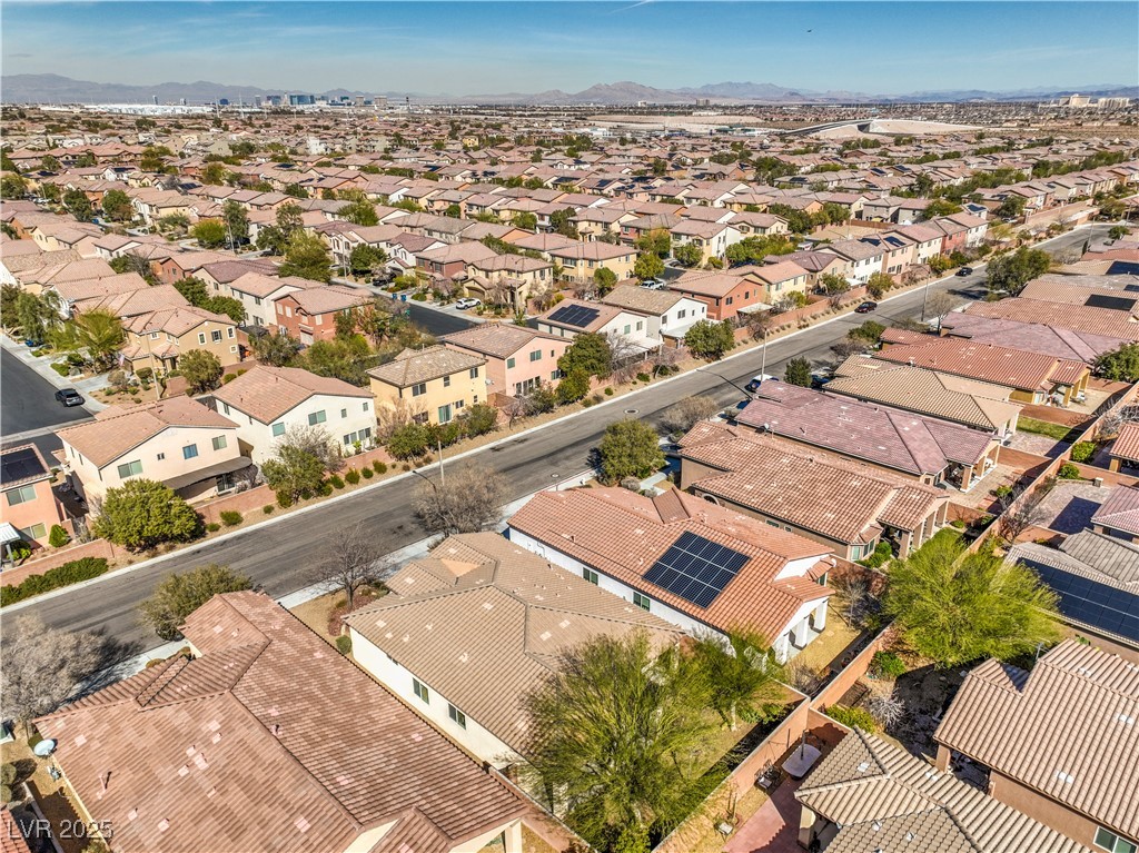 7315 Summer Air Avenue, Las Vegas, Nevada image 32