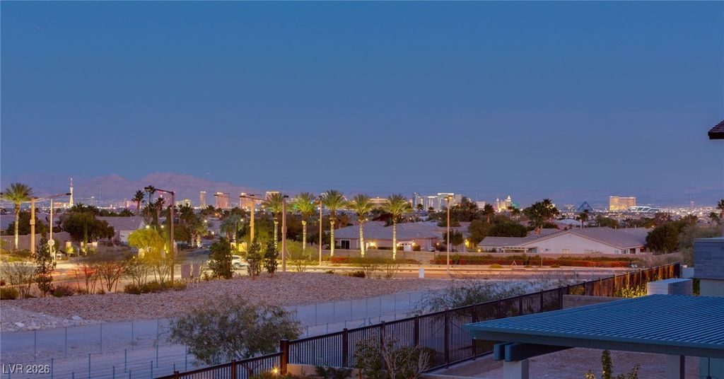 Photo of 5201 Fading Sunset Drive, Las Vegas, NV 89135 (MLS # 2752174)