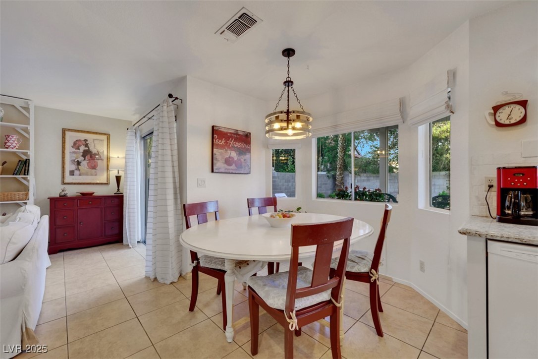 Las Vegas, Nevada 89123, United States, 3 Bedrooms Bedrooms, ,3 BathroomsBathrooms,Residential,Pending,131246