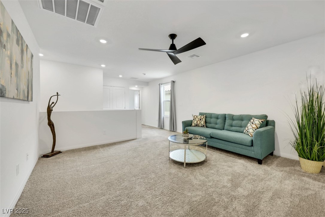 Las Vegas, Nevada 89139, United States, 5 Bedrooms Bedrooms, ,3 BathroomsBathrooms,Residential,Active,114632