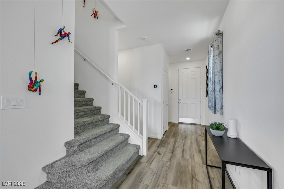 Las Vegas, Nevada 89139, United States, 5 Bedrooms Bedrooms, ,3 BathroomsBathrooms,Residential,Active,114632