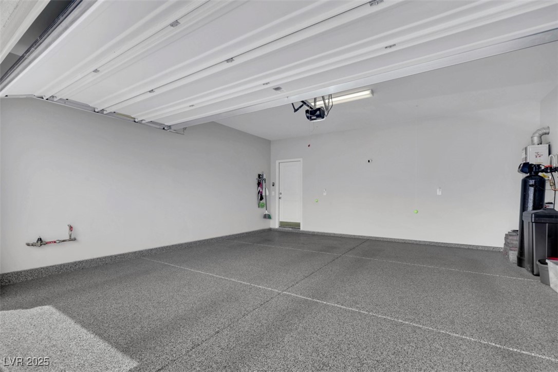 Las Vegas, Nevada 89139, United States, 5 Bedrooms Bedrooms, ,3 BathroomsBathrooms,Residential,Active,114632