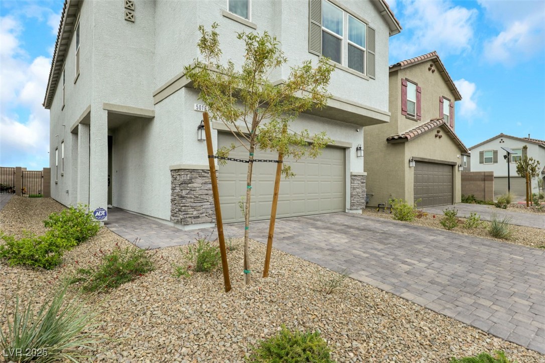 Las Vegas, Nevada 89139, United States, 5 Bedrooms Bedrooms, ,3 BathroomsBathrooms,Residential,Active,114632