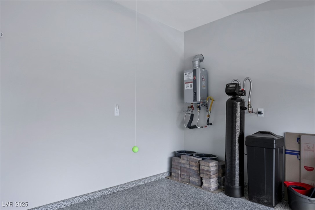 Las Vegas, Nevada 89139, United States, 5 Bedrooms Bedrooms, ,3 BathroomsBathrooms,Residential,Active,114632