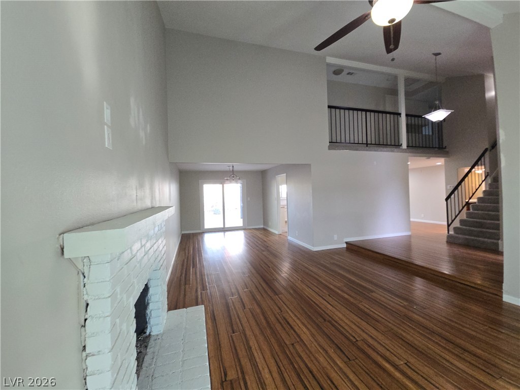 319 Esquina Drive