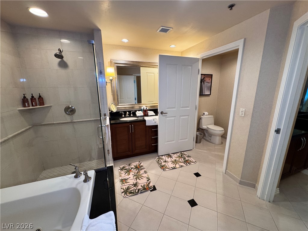 135 E Harmon Avenue 616